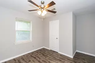 2002 Nottingham St, Pasadena, TX 77502 - Photo 17