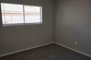 13327 Lake Breeze Ln, Willis, TX 77318 - Photo 17