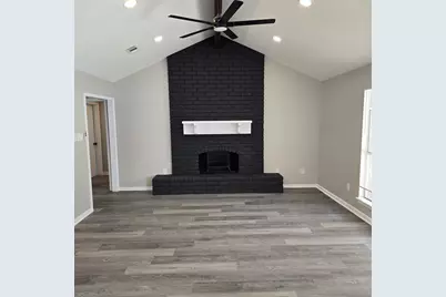 13327 Lake Breeze Lane, Willis, TX 77318 - Photo 9