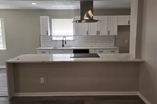 13327 Lake Breeze Ln, Willis, TX 77318 - Photo 3