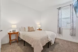 560 Newcomb Holw Dr, Conroe, TX 77304 - Photo 23