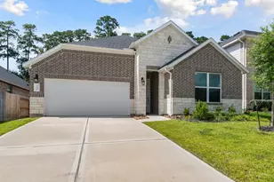560 Newcomb Holw Dr, Conroe, TX 77304 - Photo 3