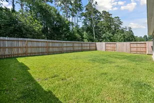 560 Newcomb Holw Dr, Conroe, TX 77304 - Photo 31