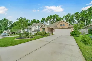 221 Woods Rose Ct, Conroe, TX 77318 - Photo 1