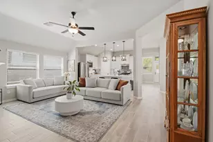 18523 Wolf Mountain Ln, Cypress, TX 77433 - Photo 5