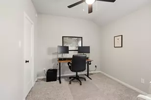 18523 Wolf Mountain Ln, Cypress, TX 77433 - Photo 27