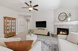 18523 Wolf Mountain Ln, Cypress, TX 77433 - Photo 7