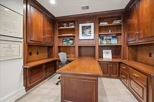 2211 Dunraven Ln, Houston, TX 77019 - Photo 25