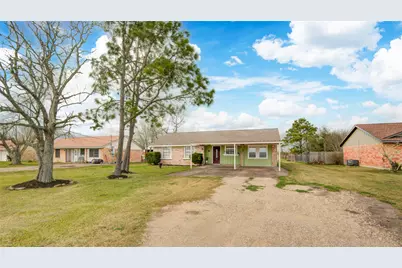 15114 County Road 602, Danbury, TX 77534 - Photo 3