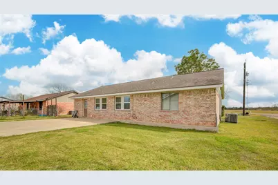 15114 County Road 602, Danbury, TX 77534 - Photo 33