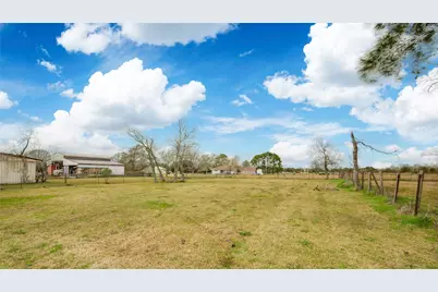 15114 County Road 602, Danbury, TX 77534 - Photo 35