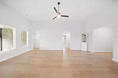 3217 Banyan Drive, Texas City, TX 77539 - Photo 11