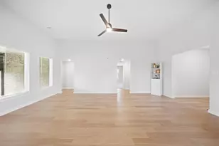3217 Banyan Dr, Texas City, TX 77539 - Photo 11