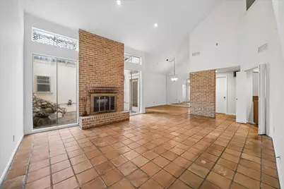 10123 Valley Forge Drive, Houston, TX 77042 - Photo 5