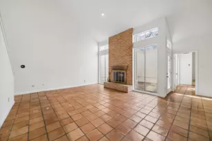 10123 Valley Forge Dr, Houston, TX 77042 - Photo 7