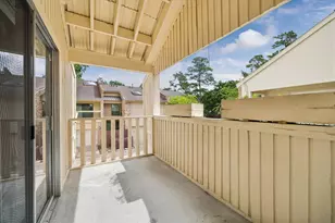 10123 Valley Forge Dr, Houston, TX 77042 - Photo 29