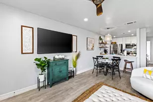 7600 Seawall Blvd, Galveston, TX 77551 - Photo 19