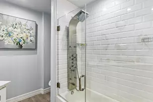 7600 Seawall Blvd, Galveston, TX 77551 - Photo 3