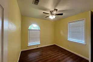 1105 Yorktown St, Richmond, TX 77469 - Photo 13