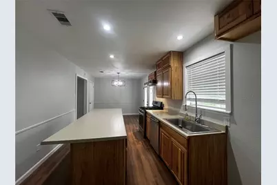 1105 Yorktown Street, Richmond, TX 77469 - Photo 7