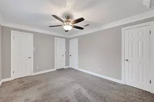13907 Old Village Ln, Sugar Land, TX 77498 - Photo 15