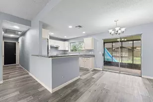 2430 Shady Bend Dr, Pearland, TX 77581 - Photo 11