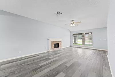 2430 Shady Bend Drive, Pearland, TX 77581 - Photo 9