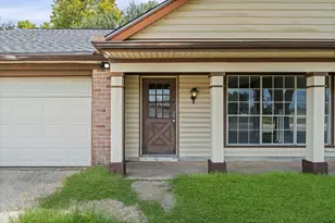 2430 Shady Bend Dr, Pearland, TX 77581 - Photo 5
