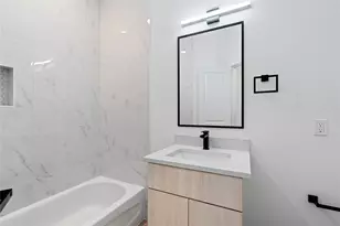 1033 North Ln, Houston, TX 77088 - Photo 23