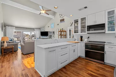 21815 Guadalupe Drive, Galveston, TX 77554 - Photo 17