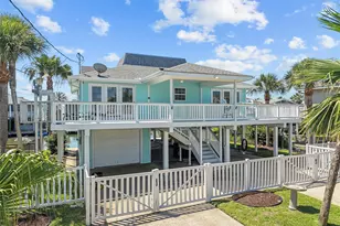 21815 Guadalupe Dr, Galveston, TX 77554 - Photo 3