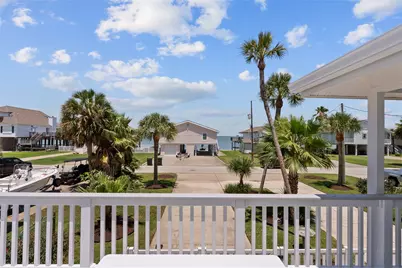 21815 Guadalupe Drive, Galveston, TX 77554 - Photo 31