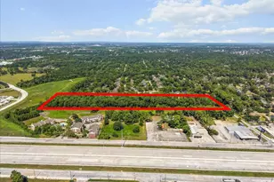 405 Sunset Dr, Dickinson, TX 77539 - Photo 1