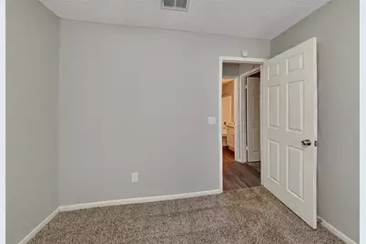 18138 Garden Manor Drive, Houston, TX 77084 - Photo 11