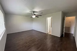 8306 Bee Meadow Ln, Houston, TX 77489 - Photo 7