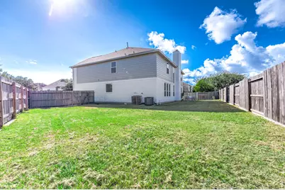 13611 Cotton Way, Mont Belvieu, TX 77523 - Photo 37