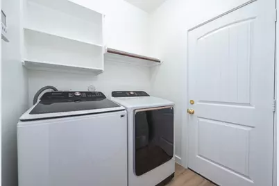 13611 Cotton Way, Mont Belvieu, TX 77523 - Photo 33