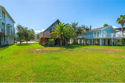 2124 Cove Park Drive, Kemah, TX 77565 - Photo 31