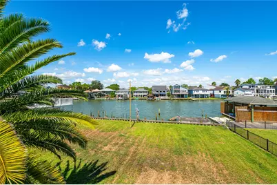 2124 Cove Park Drive, Kemah, TX 77565 - Photo 35