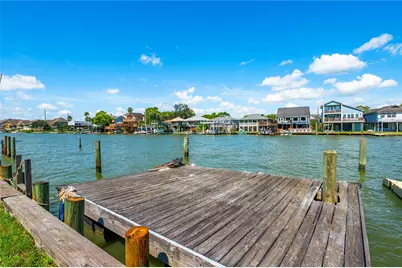2124 Cove Park Drive, Kemah, TX 77565 - Photo 17