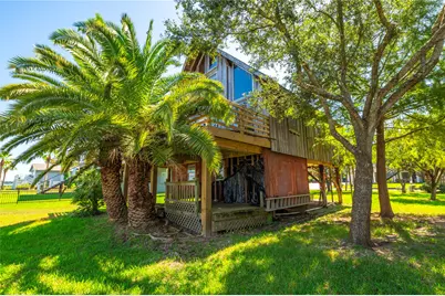 2124 Cove Park Drive, Kemah, TX 77565 - Photo 3