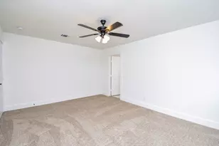 1815 Mustang Springs Dr, Missouri City, TX 77459 - Photo 23