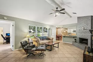 15126 Silverman St, Houston, TX 77598 - Photo 3