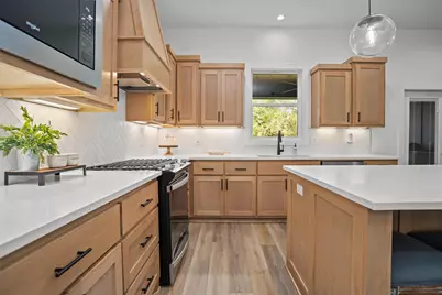 190 Shady Oaks Drive, Hudson, TX 75904 - Photo 11