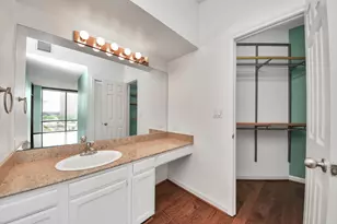 1111 Bering Dr, Houston, TX 77057 - Photo 35