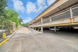 1111 Bering Dr, Houston, TX 77057 - Photo 47
