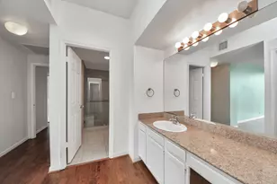 1111 Bering Dr, Houston, TX 77057 - Photo 29
