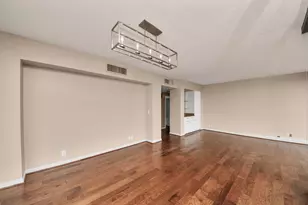 1111 Bering Dr, Houston, TX 77057 - Photo 13