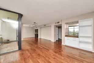 1111 Bering Dr, Houston, TX 77057 - Photo 7
