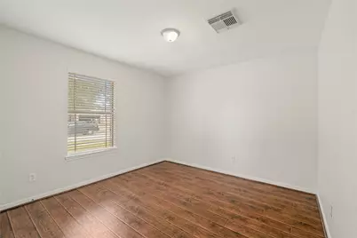 5935 Wildbriar Lane, Richmond, TX 77469 - Photo 9